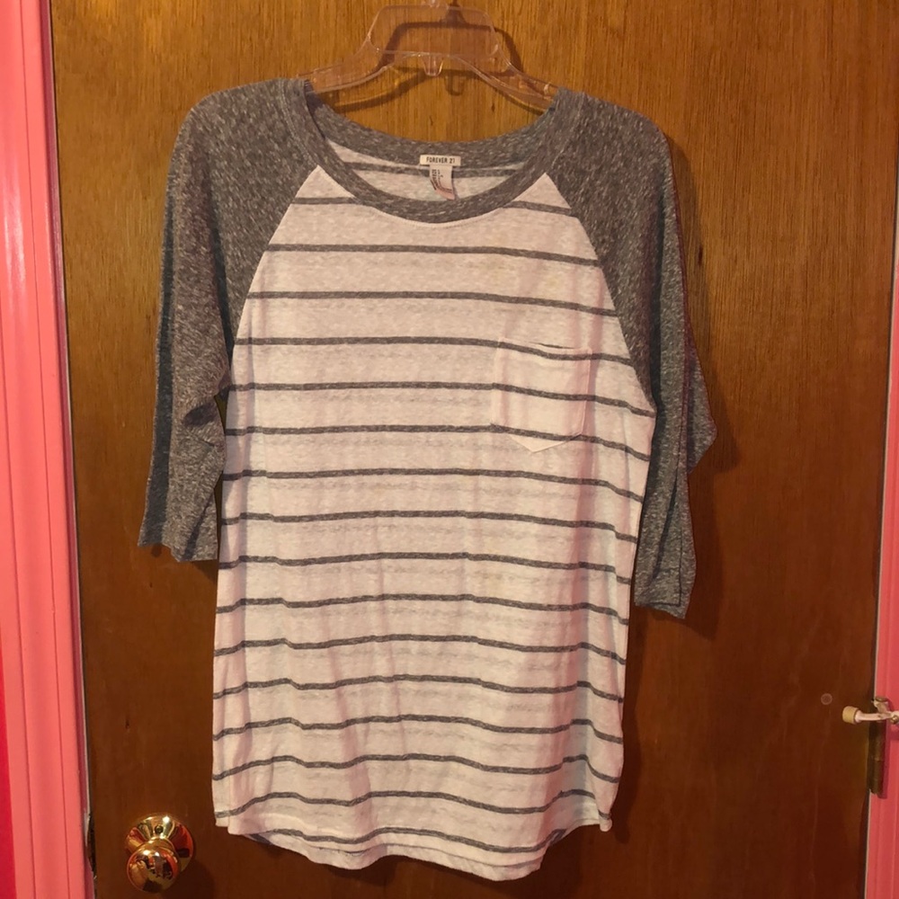 Grey and white striped tee